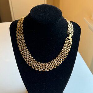Collar necklace, wide flat links, gold tone, 16" long